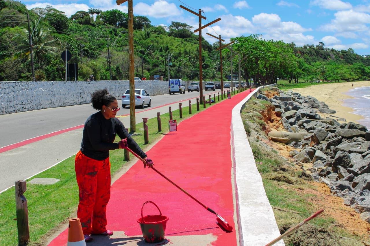 Manutenção de pontos da entrada da cidade e Orla Norte, em Porto Seguro-Bahia