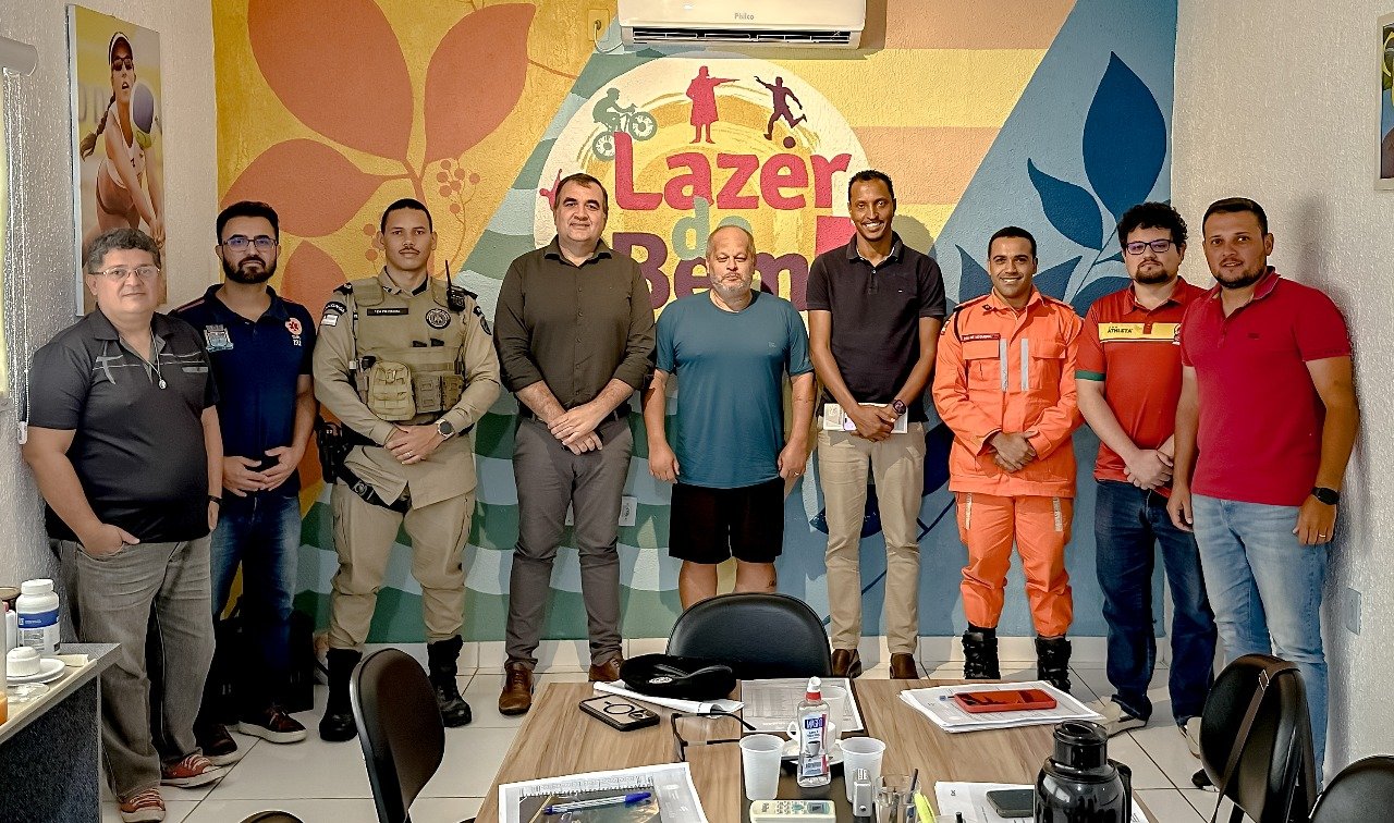 Reunião define planejamento do futebol profissional para a temporada 2026 em Porto Seguro