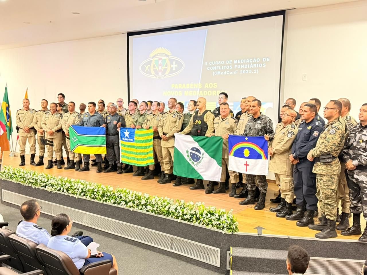 Oficiais do 8° BPM Concluem Curso de Mediação de Conflitos Fundiários