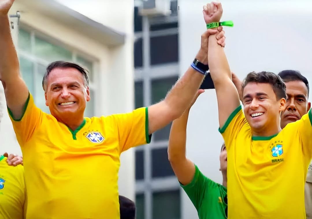 ‘O rei do país me liberou’, diz Nikolas após visita autorizada a Bolsonaro
