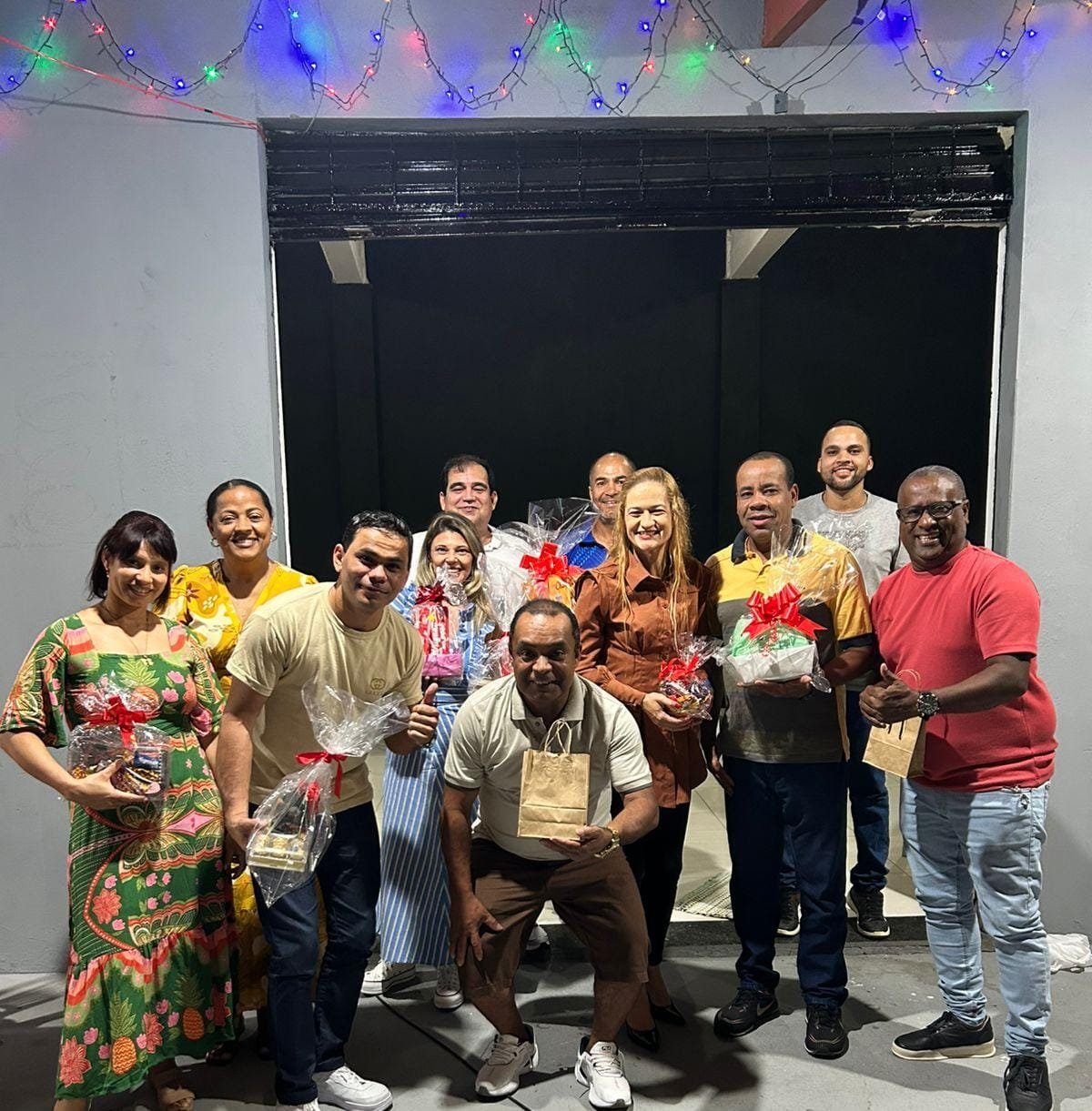 Rádio Itarantim: Nossa Gratidão a Quem Faz a Rádio Acontecer