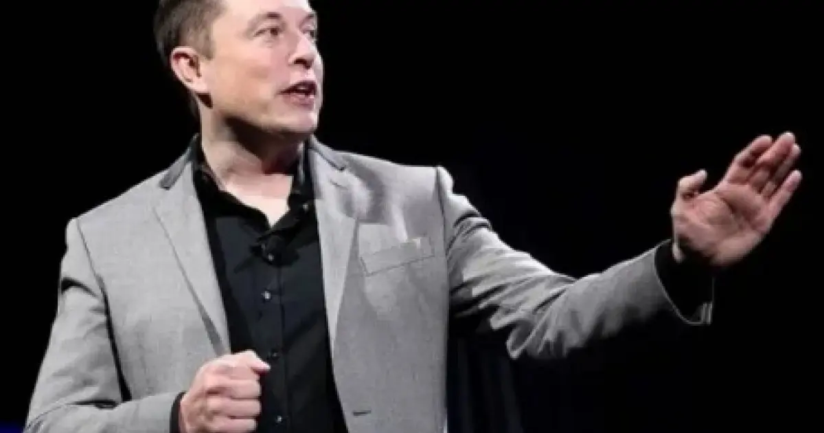 Elon Musk vira o ano com R$ 3,9 trilhões, na conta
