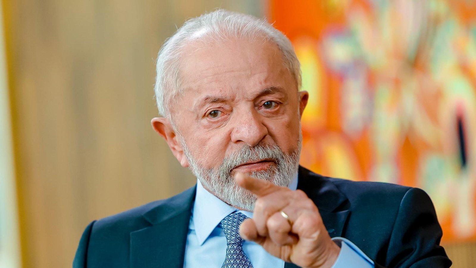 Reprovação de Lula sobe para 53,5%, aponta pesquisa