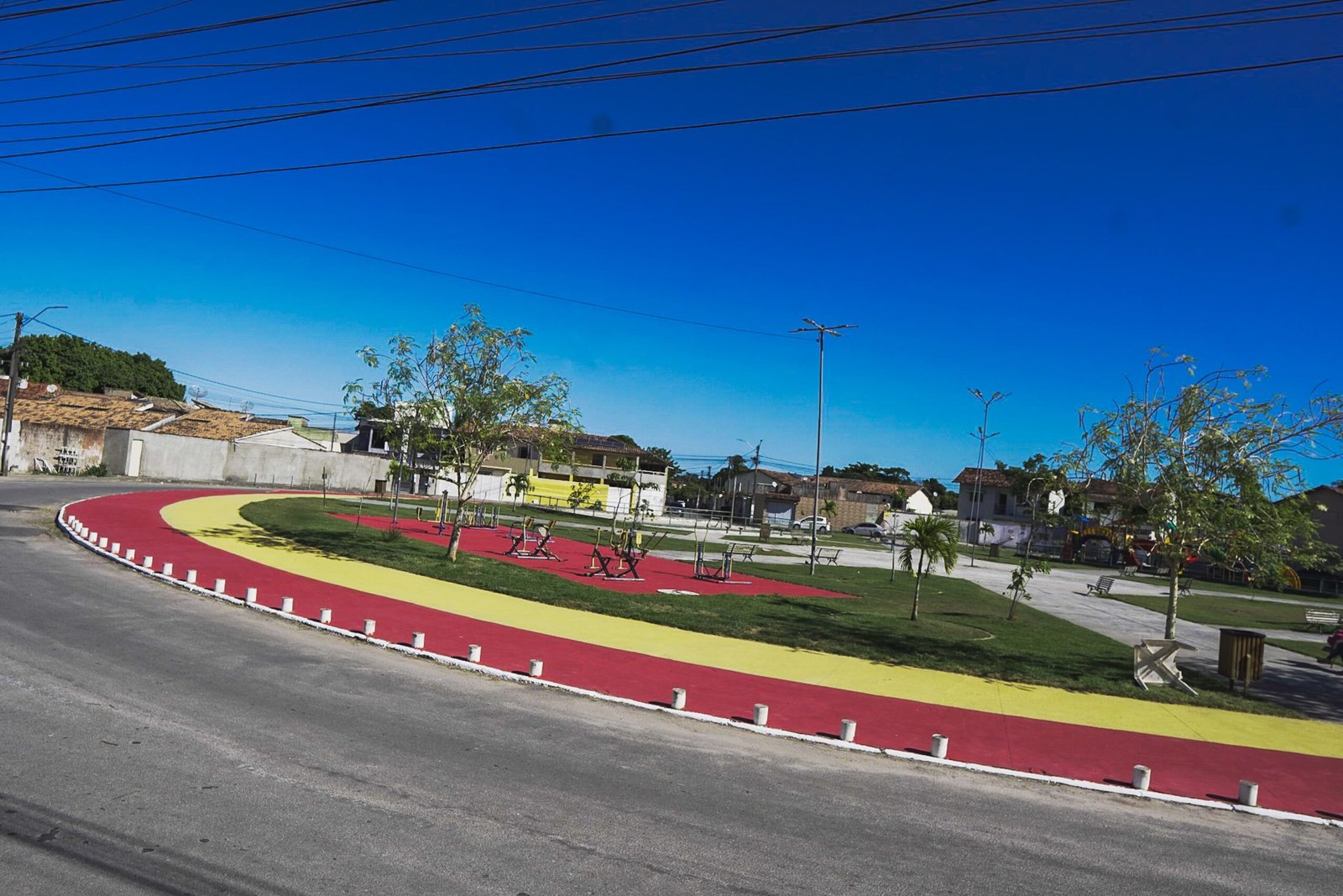 Prefeitura de Porto Seguro revitaliza Praça dos Pardais no bairro Fontana