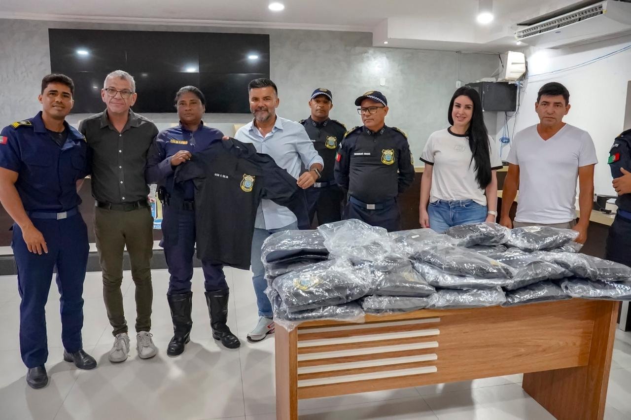 Guarda Civil Municipal de Porto Seguro recebe novos uniformes