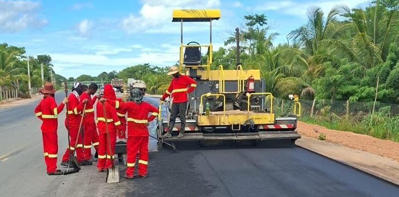 Asfaltamento da ciclovia do Anel Viário avança e trará mais mobilidade e segurança à população