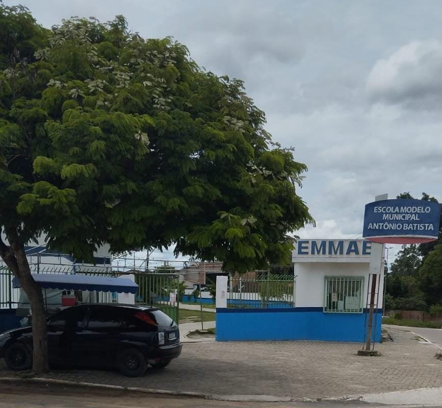Desmantelo: Escola Antônio Batista em Eunápolis-Bahia