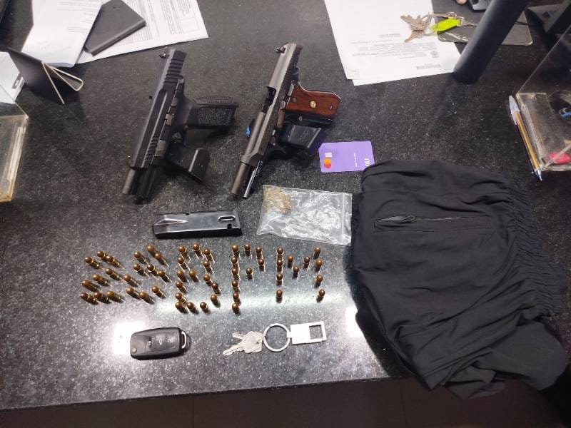 Durante ação, Polícia Militar retira duas armas de fogo de circulação em Eunápolis