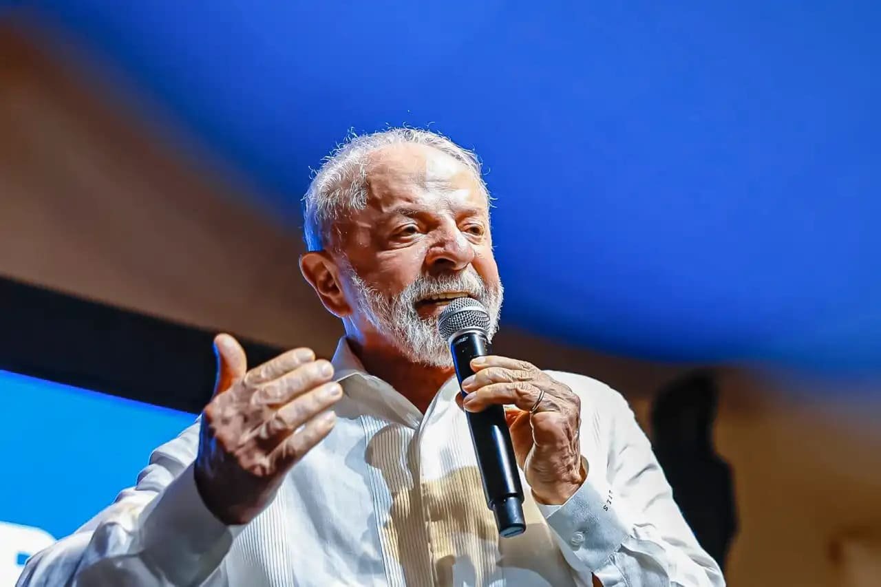 Lula altera de novo sua versão sobre conversas com Vorcaro