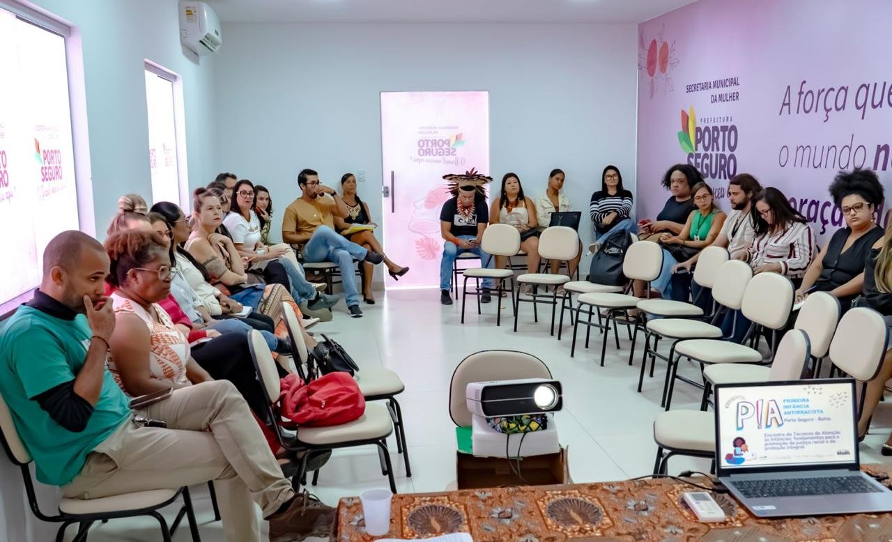 Encontro de Técnicos de Atenção às Infâncias fortalece políticas públicas em Porto Seguro
