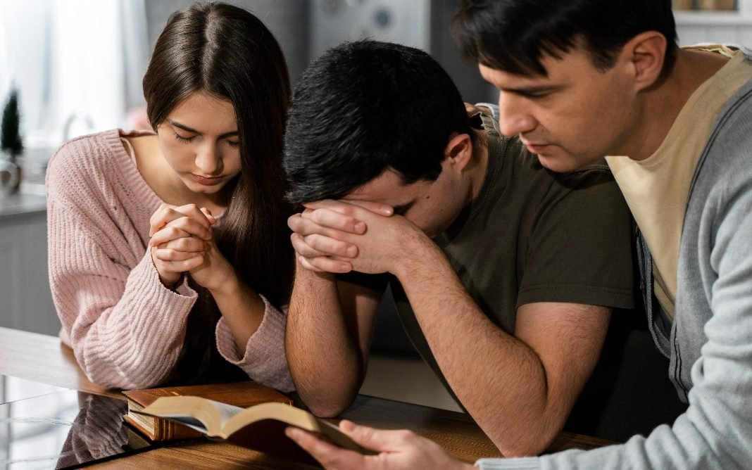 Sua família está formando filhos para Deus ou para o mundo?