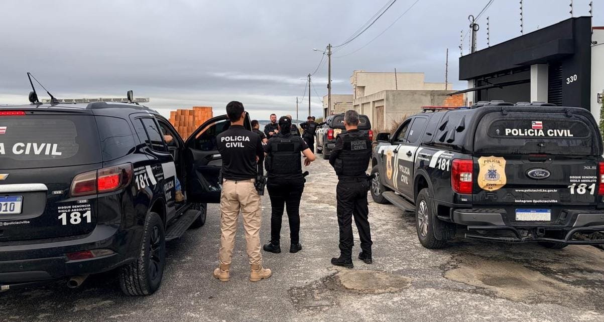 Operação Chicana cumpre mandados de busca e apreensão em Eunápolis