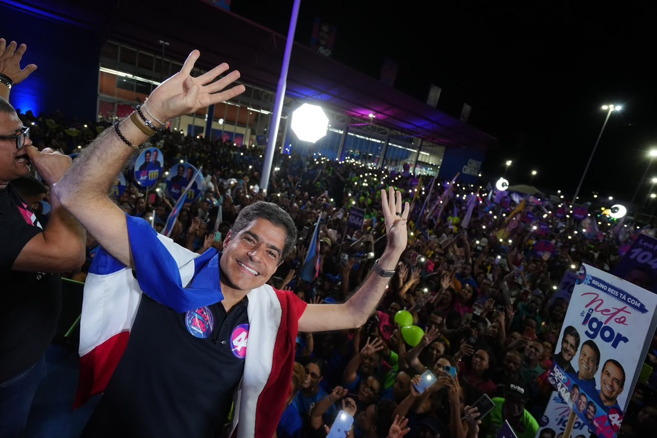 ACM Neto vence no segundo turno na Bahia