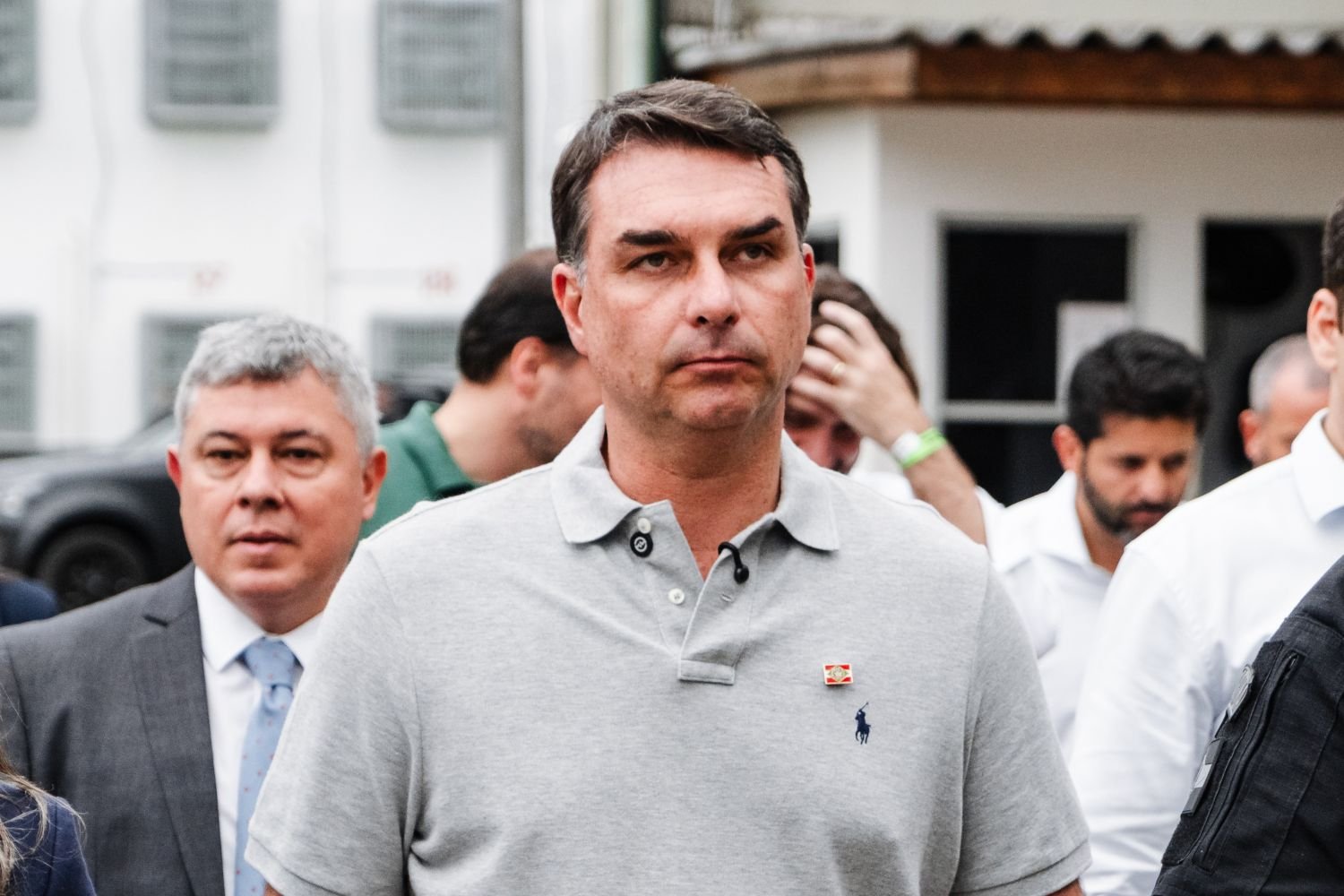 Preso em Juiz de Fora autor de ameaça de facada contra Flávio Bolsonaro